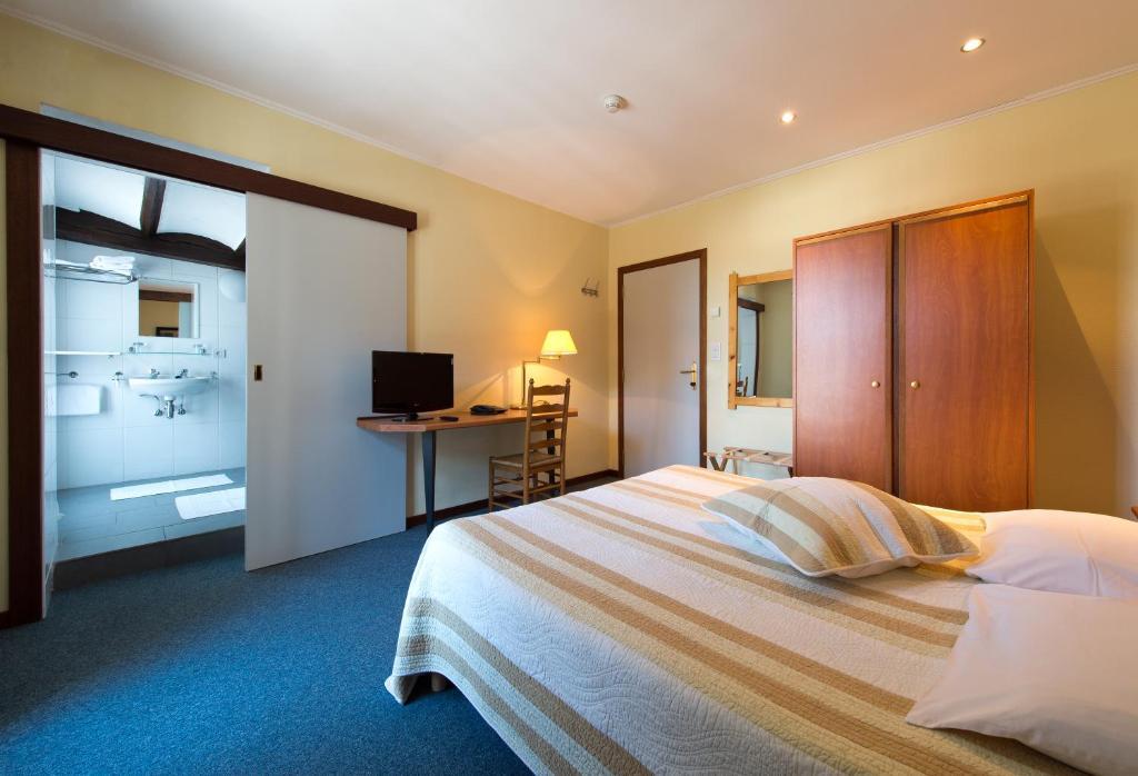 Auberge Le XIX Eme Thulin Cameră foto
